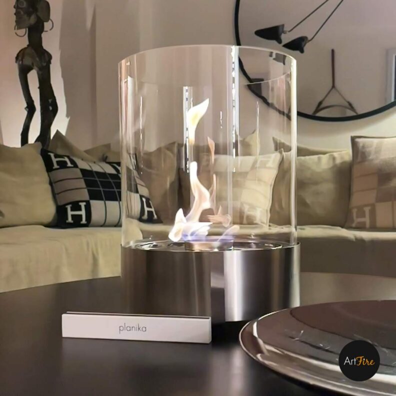 Planika Simple Commerce posée sur une table