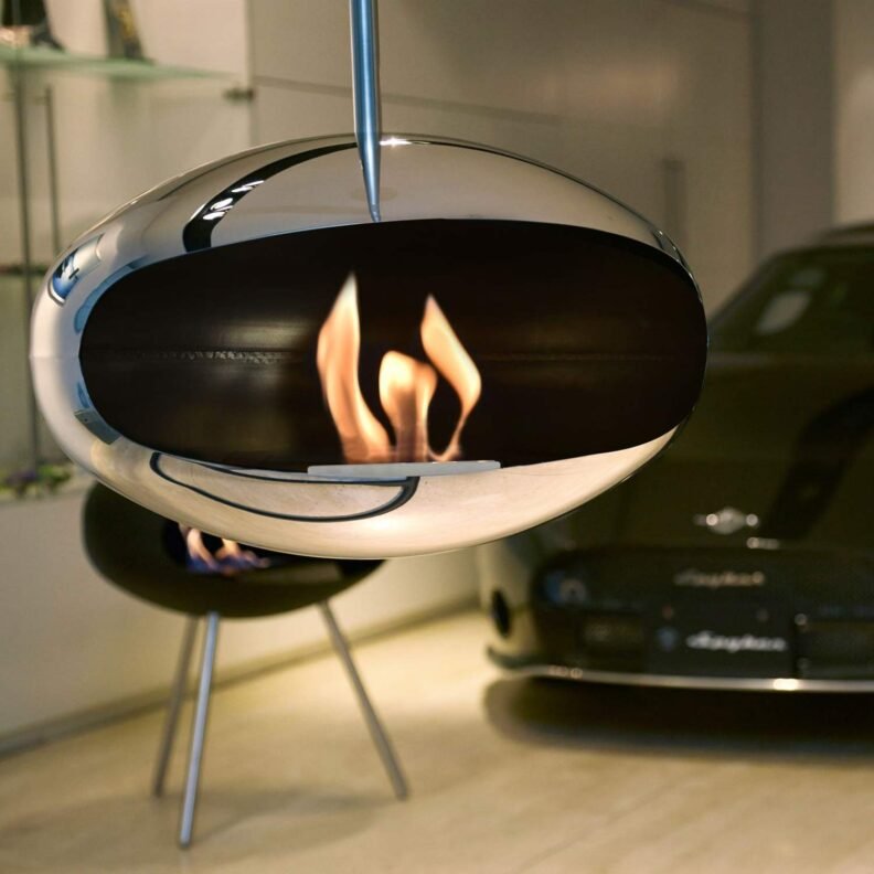 Cocoon Fires Aeris en acier inoxydable avec Terra en fond