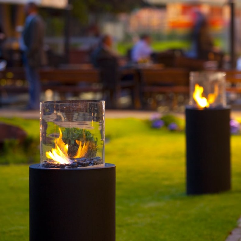 cheminée bio-ethanol Planika totem commerce