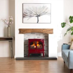 Poêle électrique Dimplex Grand Rouge installé dans un salon