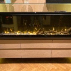 Cheminée électrique Ignite XL présentée au magasin d'Artfire