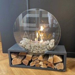 Cheminée bioéthanol alfra Eva 4 en exposition avec bûches