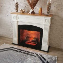 Cheminée électrique au style traditionnel Dimplex Haydn dans un salon