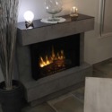 Photo de l'installation de la cheminée électrique Dimplex Avalon en gris béton