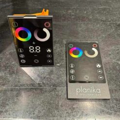 Panneau mural de commandes et télécommande à distance pour la cheminée Planika Astro