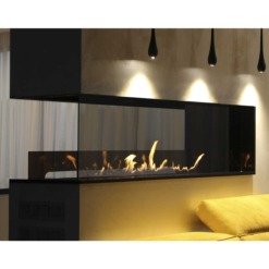 Exemple de décoration avec l'insert bioéthanol Forma Tunnel de Planika