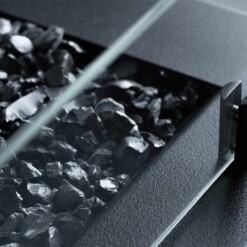 Zoom sur les pierres de la cheminée au gaz Rio de Planika