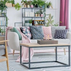 Idée de décoration avec la cheminée de table Cuneo de Xaralyn