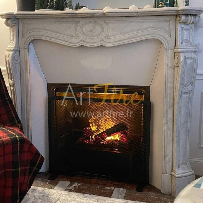 Exemple d'installation de la cheminée électrique Basket 400 dans une ancienne cheminée