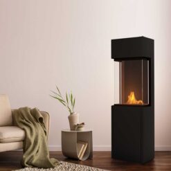 Poêle bioéthanol Planika Arcticon posé dans un salon