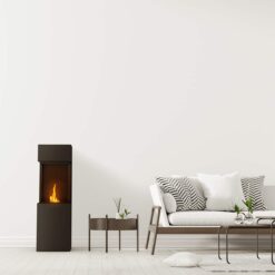 Poêle bioéthanol Planika Arcticon posé dans un salon