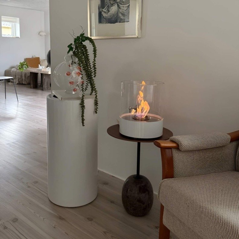 Colonne autoportante Dualis Blanc avec sa cheminée détachée