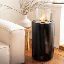 Cheminée bioéthanol Planika Mandala en situation dans un salon