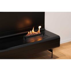 Gros plan sur les flammes de Planika Piano