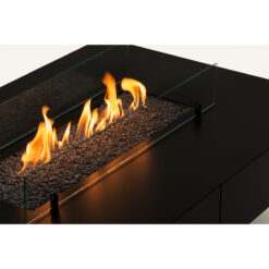 Vue sur les flammes - Planika Rio Table