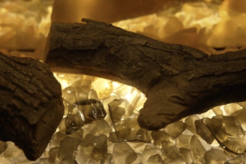 Ignite Bold avec son lit de combustion jaune