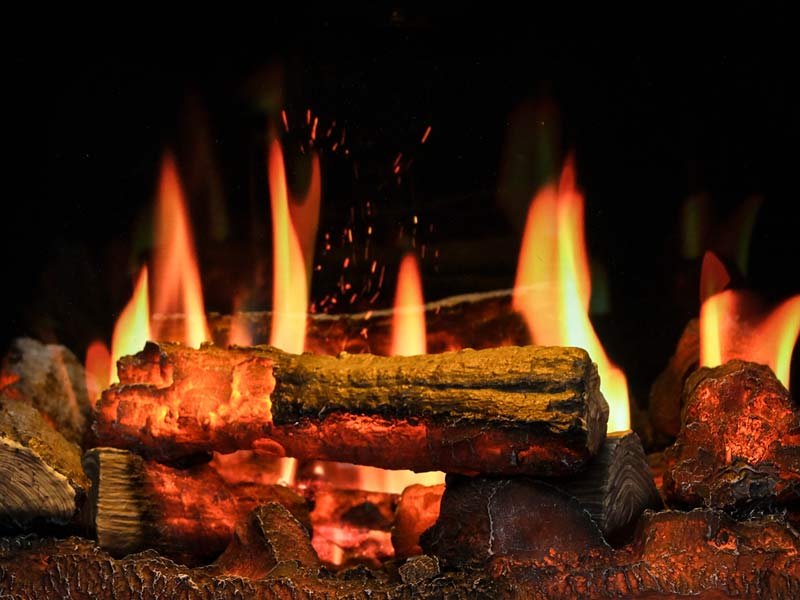 Zoom sur les flammes Opti-V du poêle Belgravia