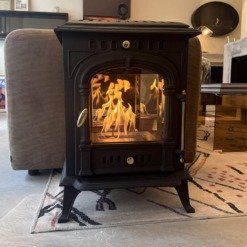 Poêle au bio-éthanol ScandiFlames Bergen - Porte frontale fermée