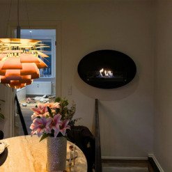 Cheminée murale Maryland accrochée sur une façade