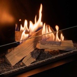 Vue rapprochée sur les flammes du brûleur Flogs